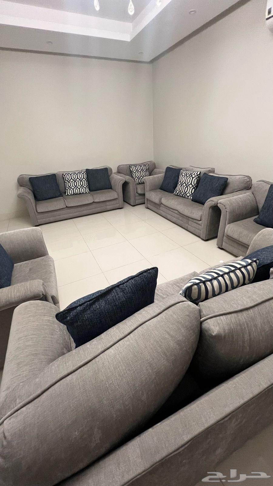 كنب مستعمل للبيع64468678184193112