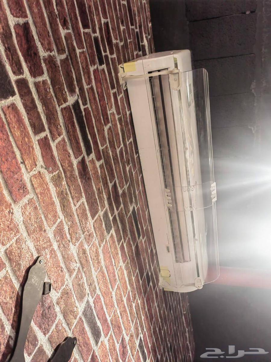 موزع حاجز موجه عازل مصدات عاكس غطاء هواء المكيف للاسبليت64467858157058110