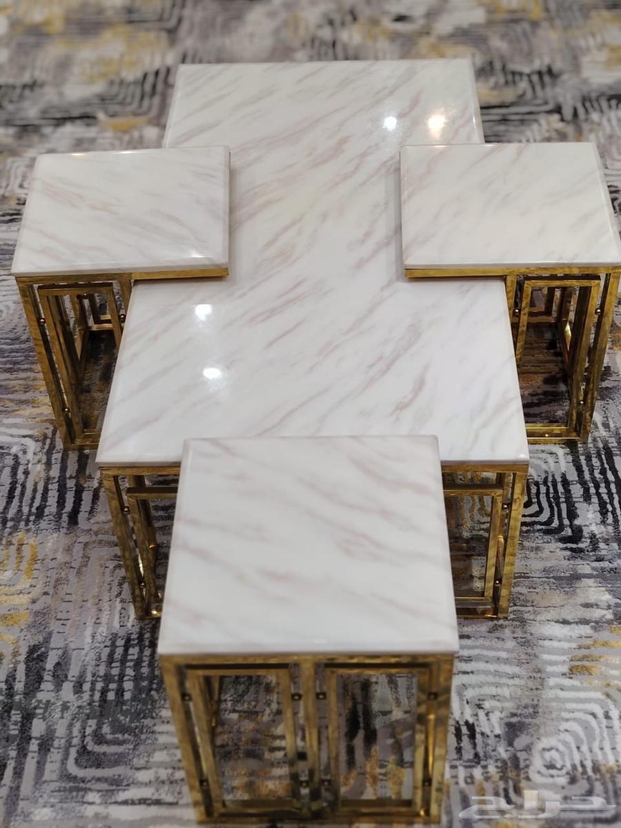 Serving table64471334989315110