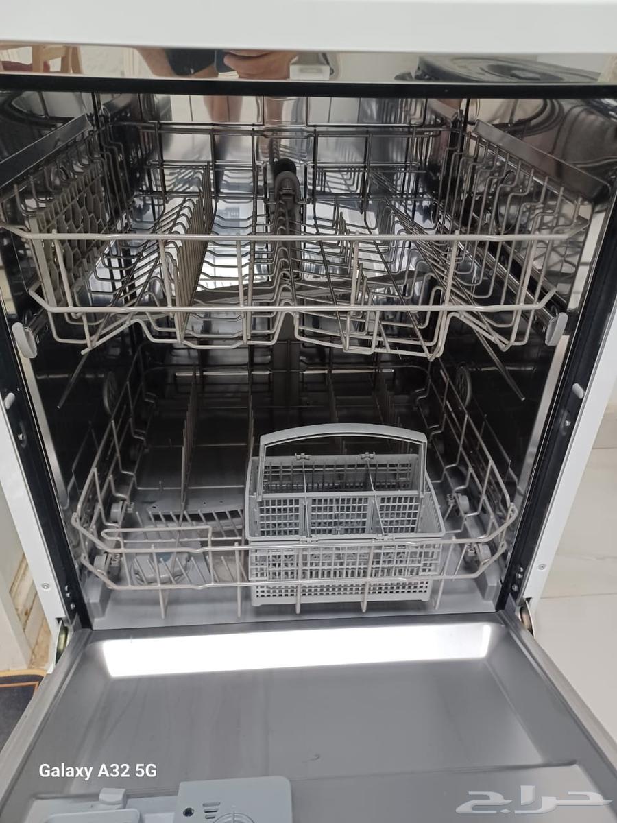للبيع غسالة صحون ميديا64470787086211111