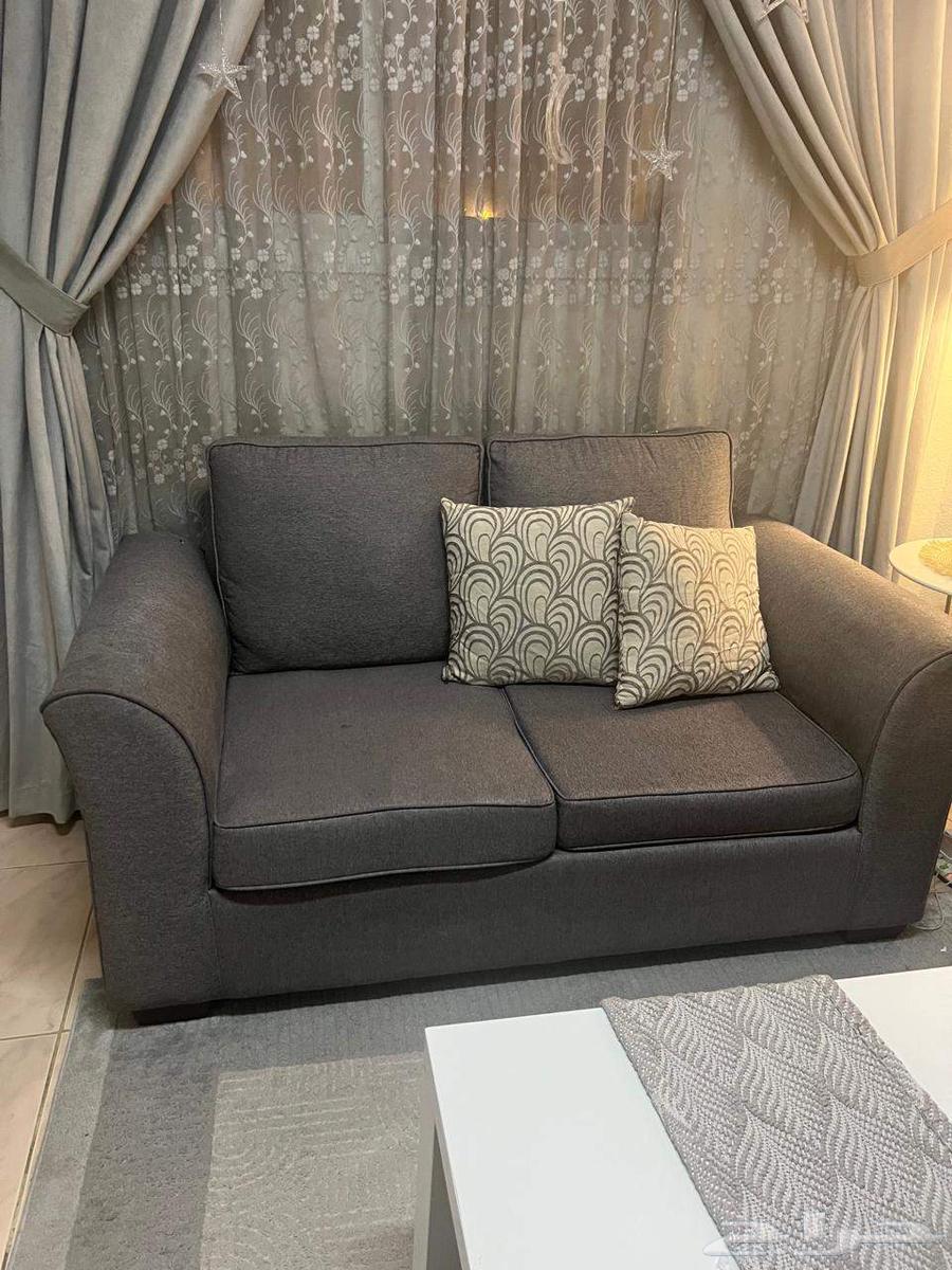 كنب ممتاز وجميل لا يوجد أي كسور الكنب نظيف جدا64467383317634111