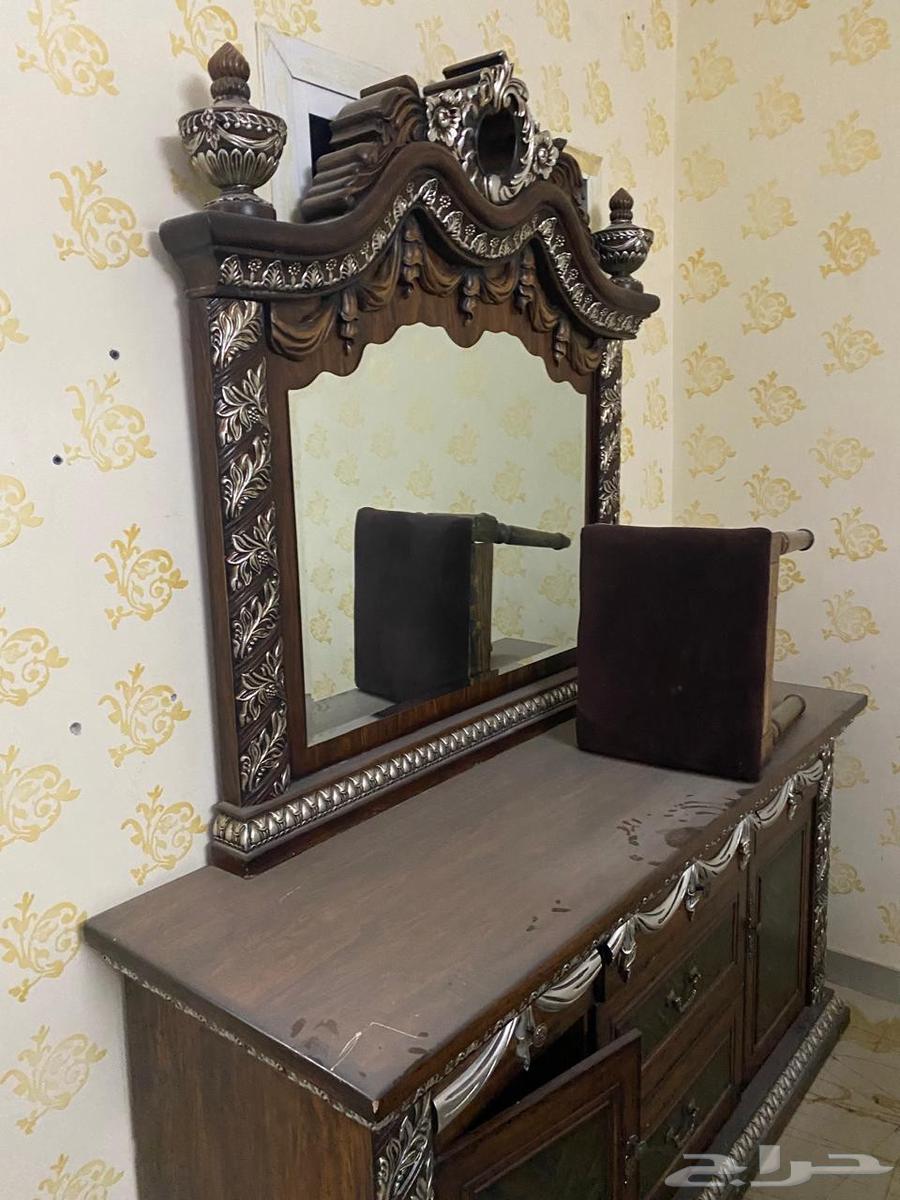 أثاث للبيع كله بحالة ممتازة64465197987585111