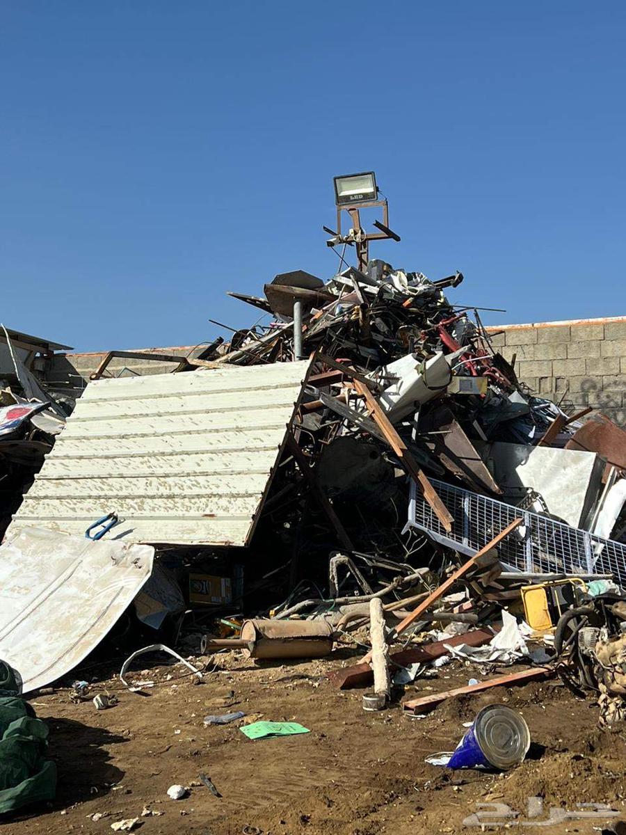 نقوم بهدم المباني وشراء الحديد64397506160259110