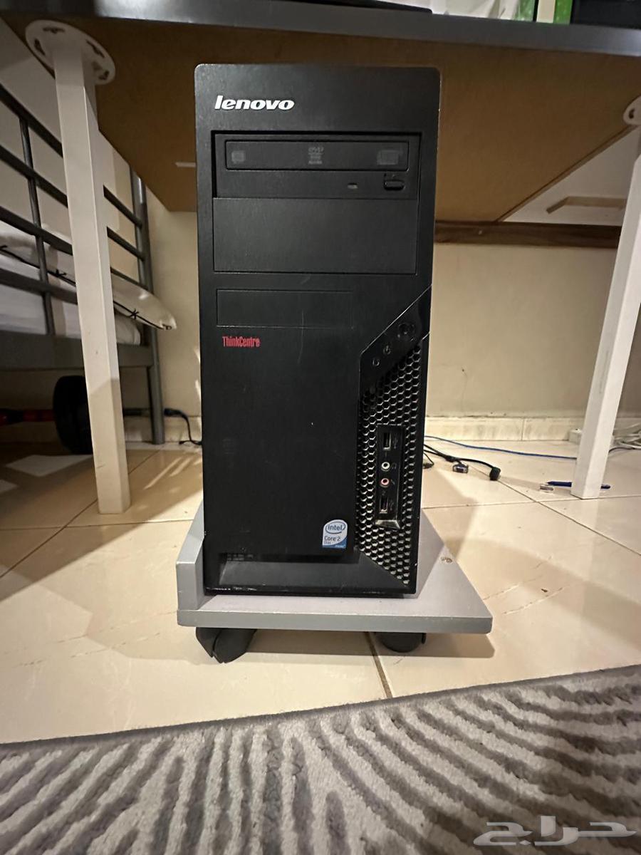 Lenovo PC Windows 7 with Lenovo mouse and JeDEL keyboard with DELL monitor64469348784003110