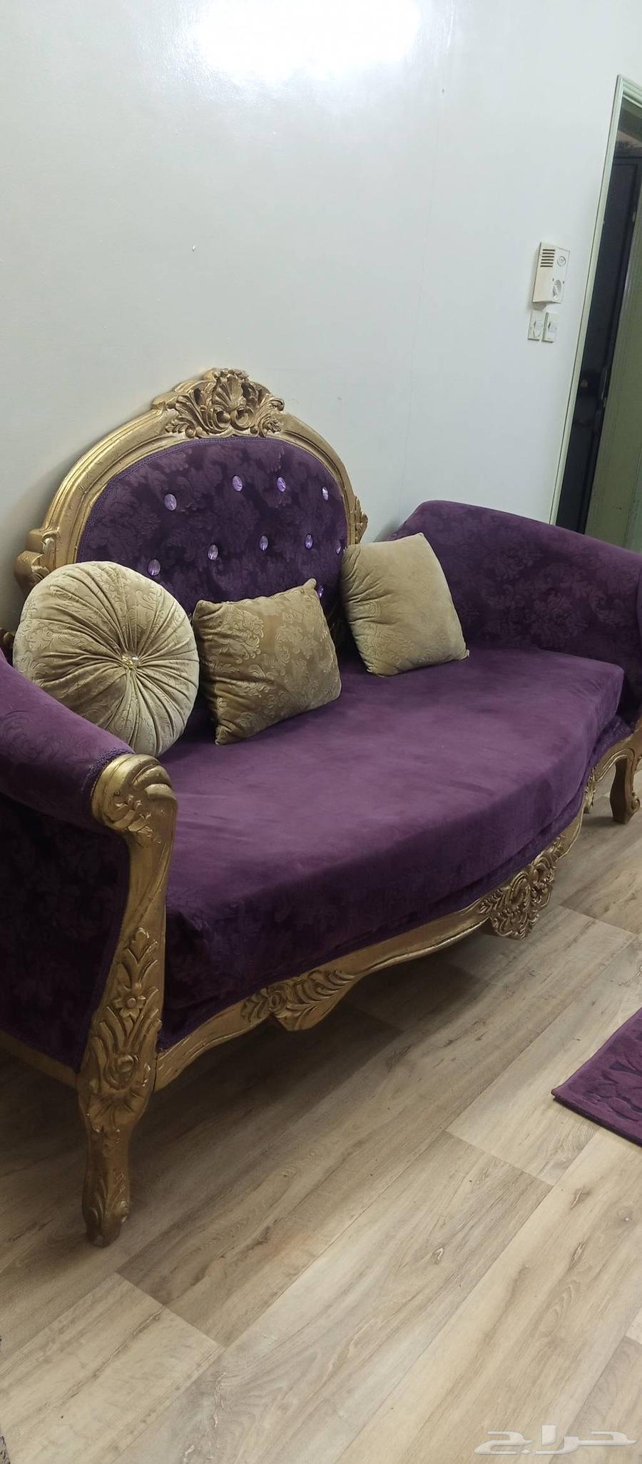 كنب 4 قطع للبيع مع السجادة نظييف جدا64472158971649111