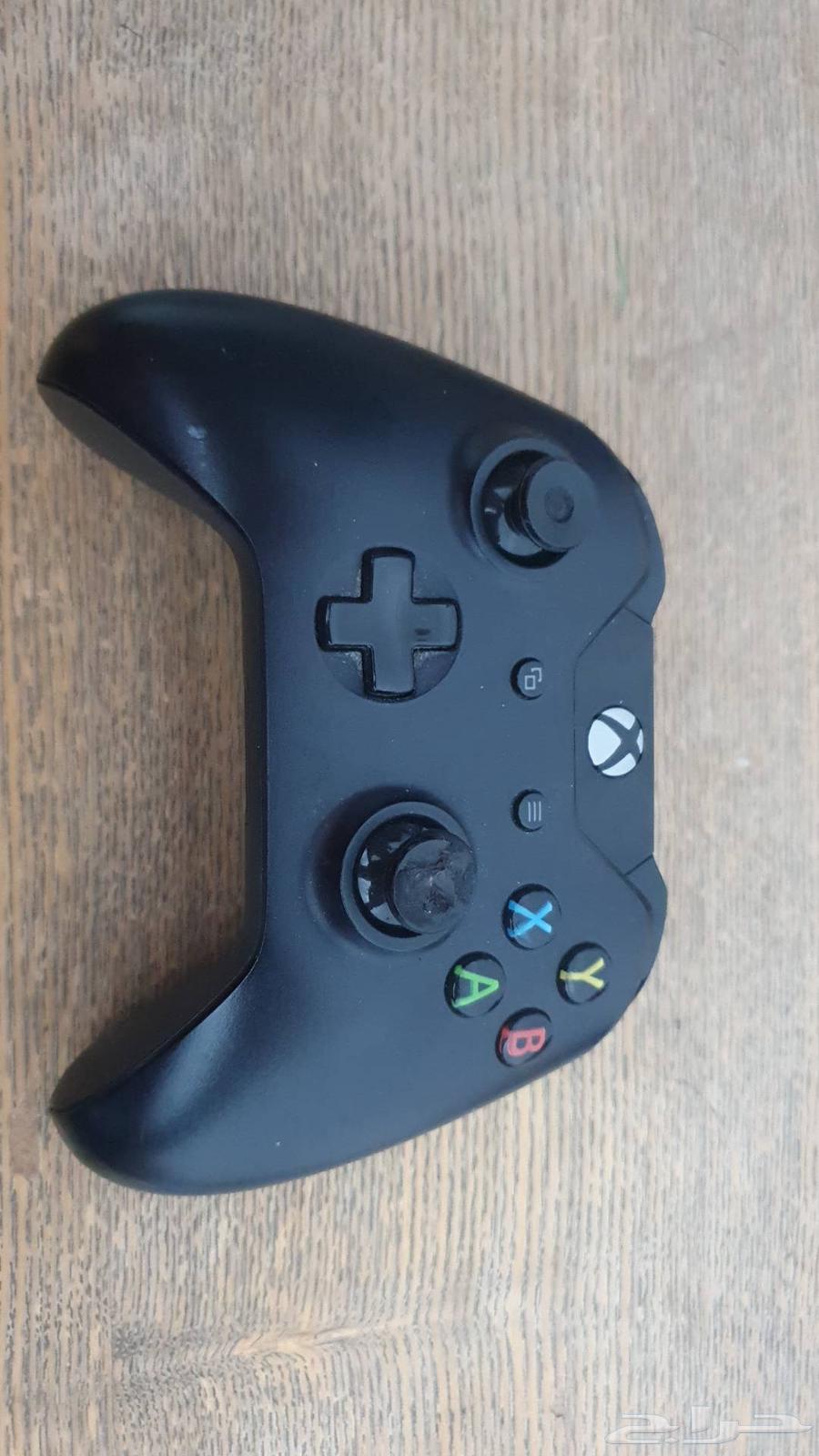 3 Xbox Controllers for 8064478155891969111