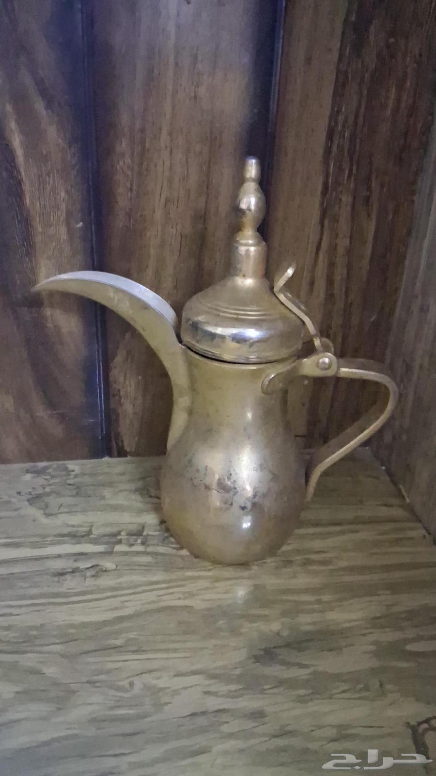 بن فاخر من الاخر ممتاز وبخور ربحه وثابت ممتاز ودله ذهبي و64477603788674112