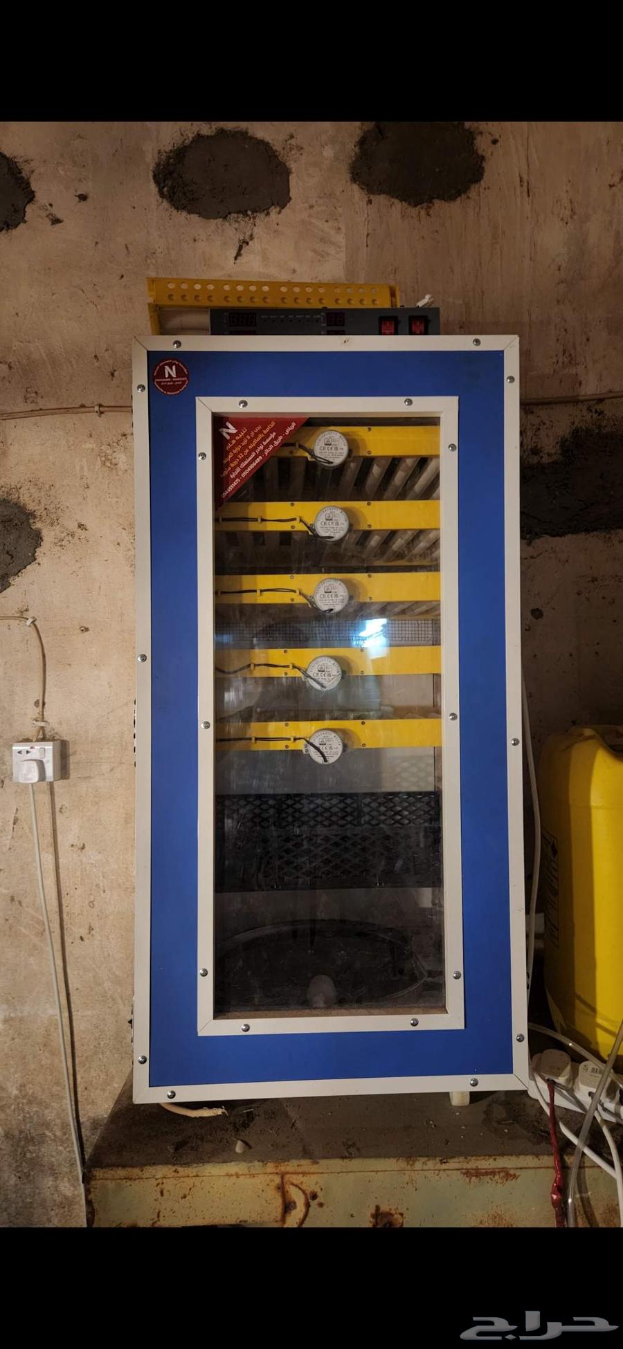 فقاسه رول شبه جديده64471924715522110