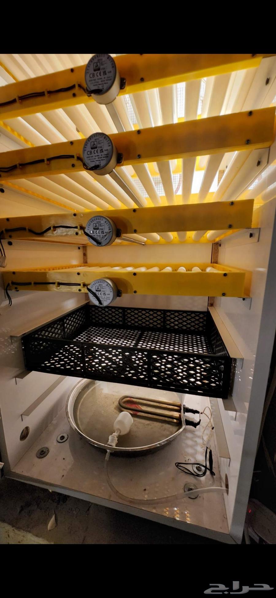 فقاسه رول شبه جديده64471924715522112