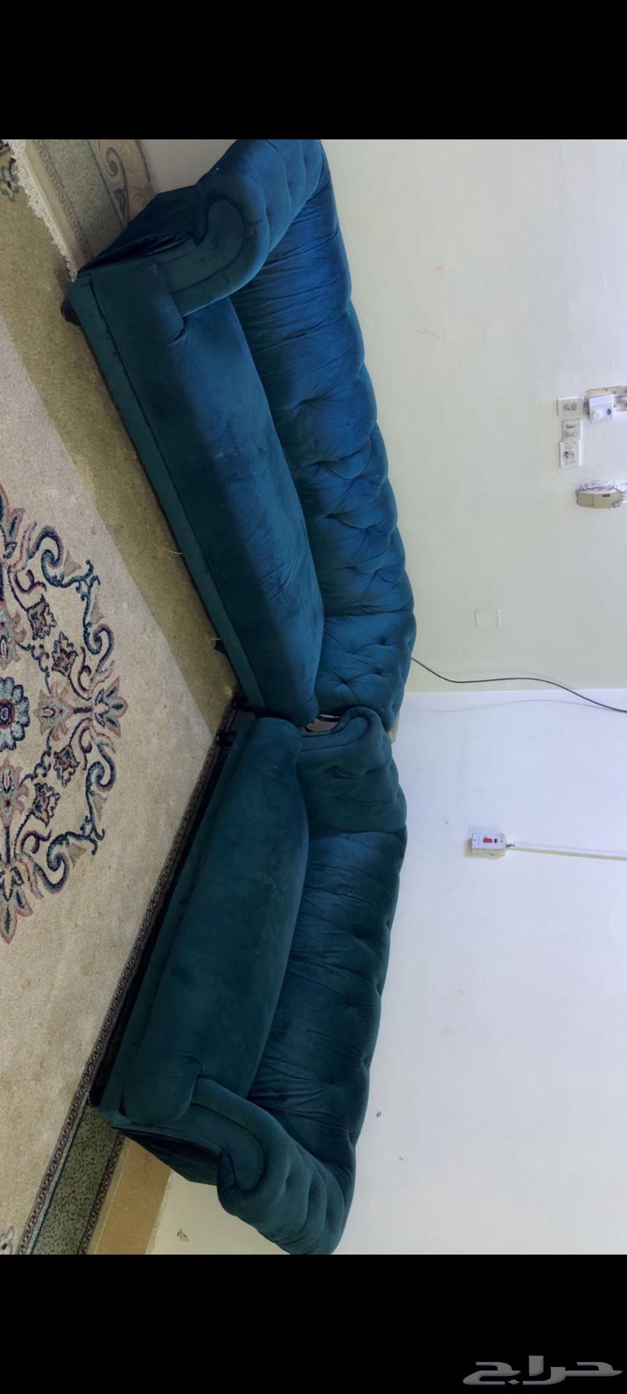 كنب مخملي 2 قطعه و سريرمخملي ابو نفر نظيف  واتس64474973871618112