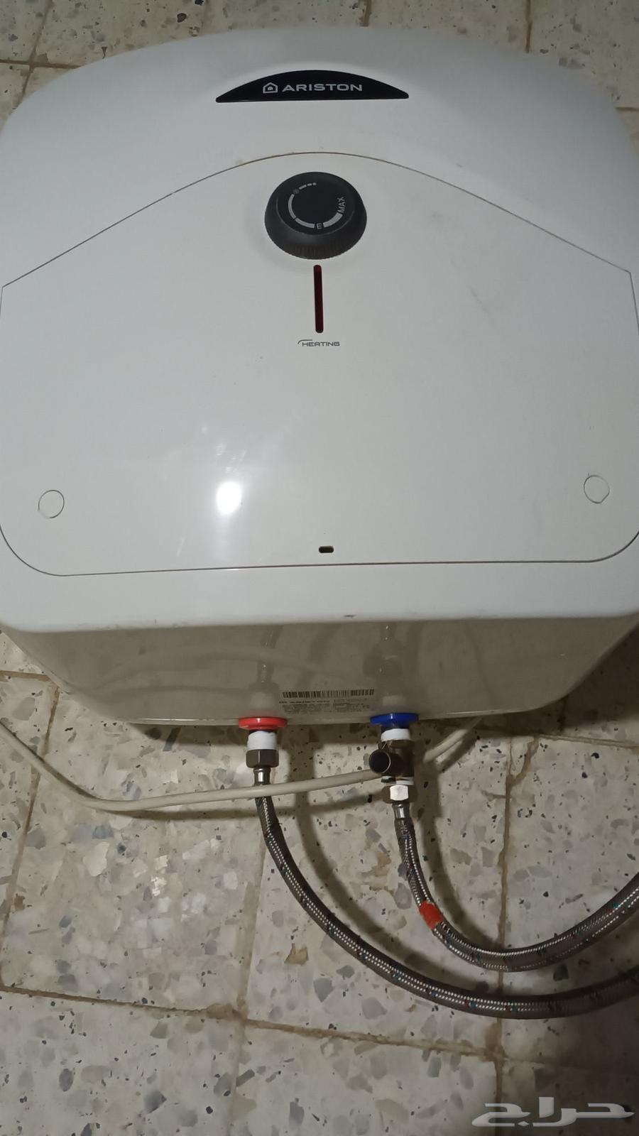 سخان مياه 30 لتر إيطالي64477977133569111