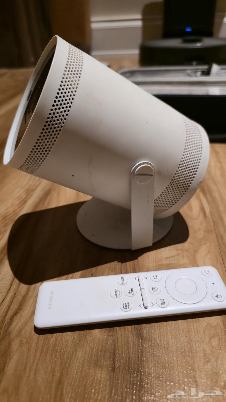 Samsung Portable Smart Projector64471897534339111