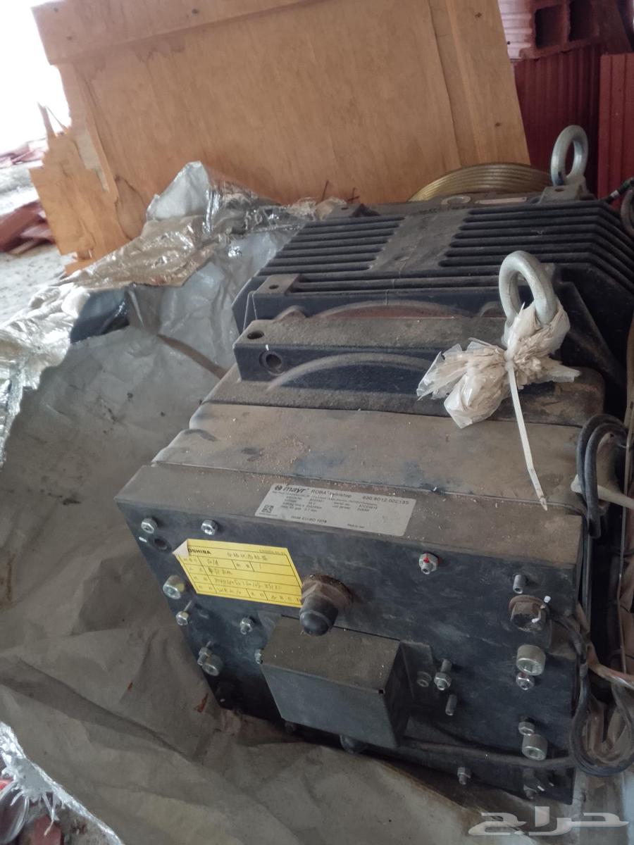 Elevator machine, new and unused, and new spare parts64472967650307111