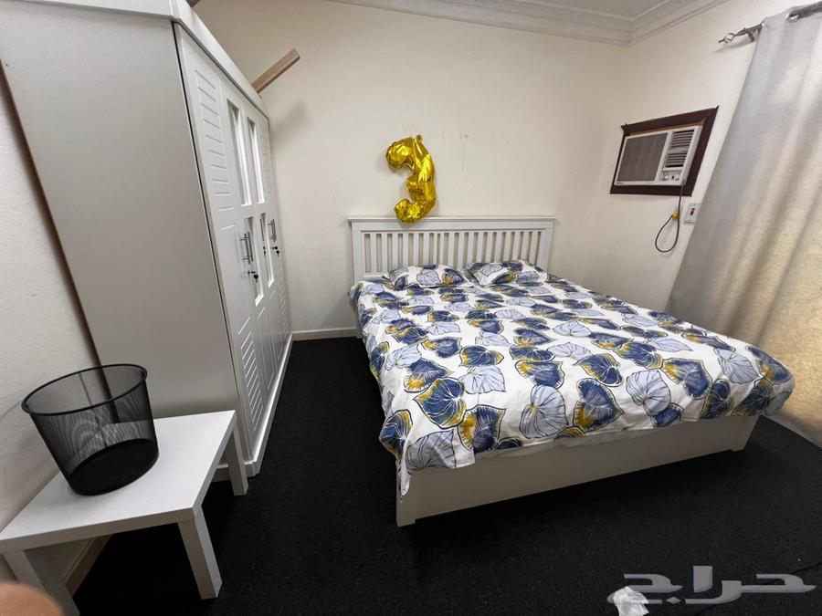 Bed, Wardrobe, Desk64475102064642110