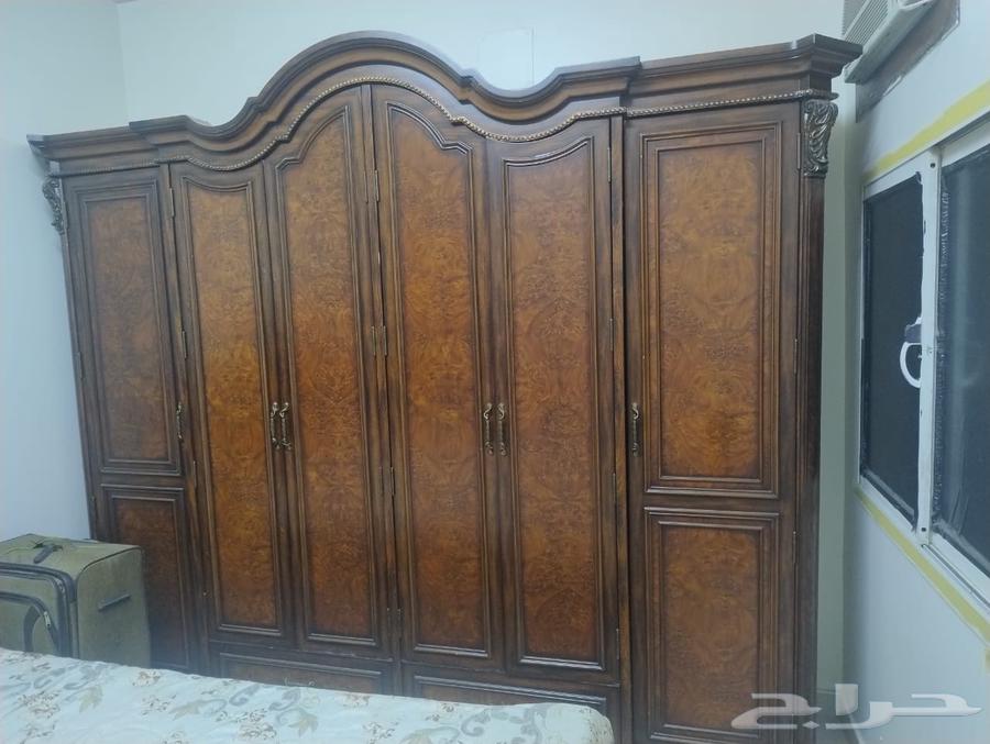 غرفة نوم وطنية بحالة ممتازة64478252208771113