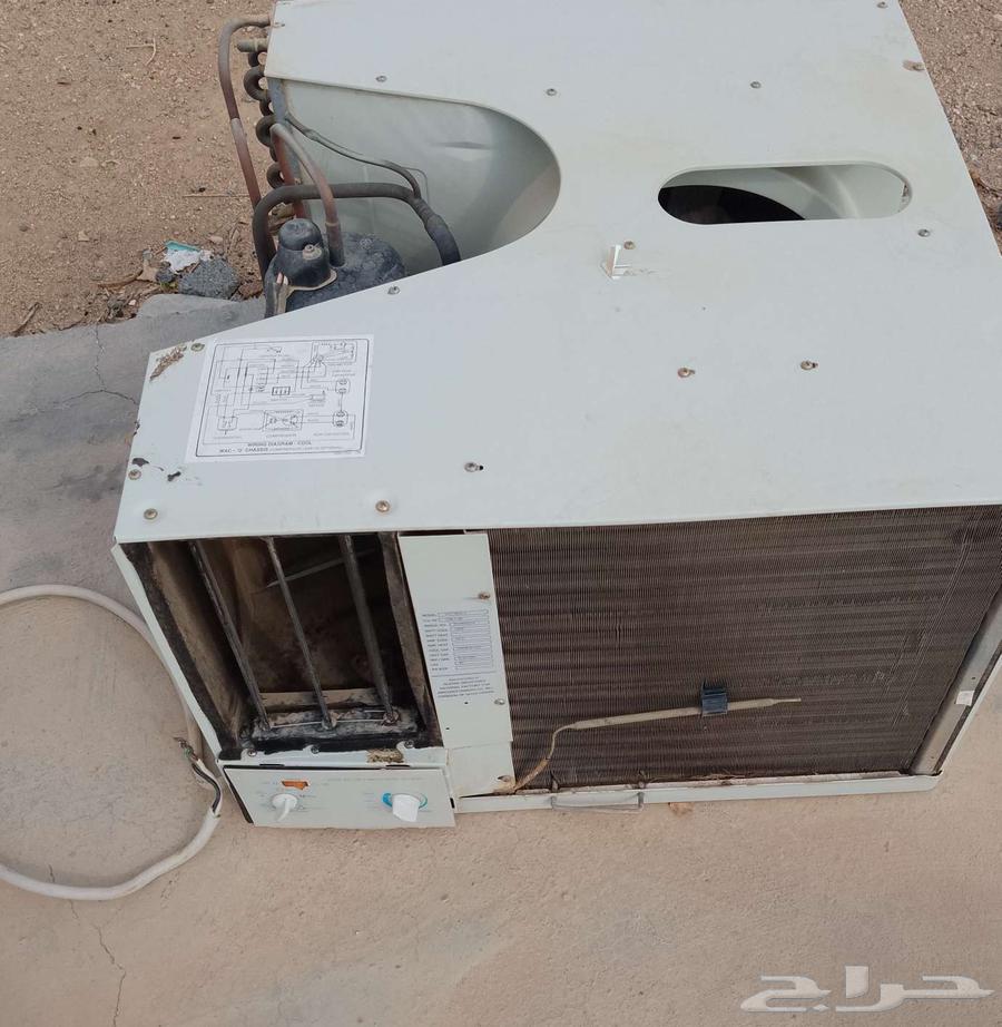 Hello, there are 2 brand new air conditioners, reason for sale is moving from an apartment64476503007617111