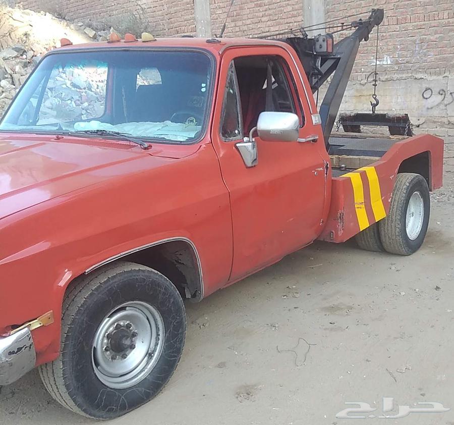 Towing crane for car towing in Mecca64370554495234110