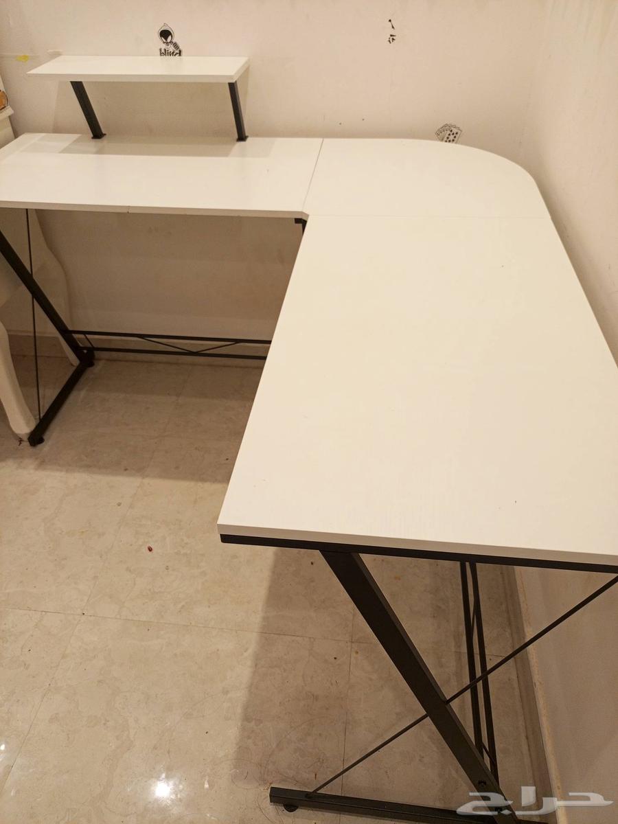 طاولة للبيع الخرج64473008953347110