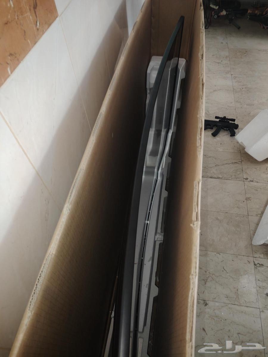 شاشه 65 بوصه على السوم64474734727811114