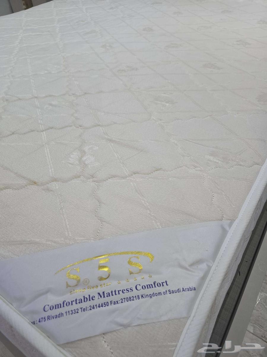 للبيع مرتبه سرير خمس نجوم نظيفة64477143916546112