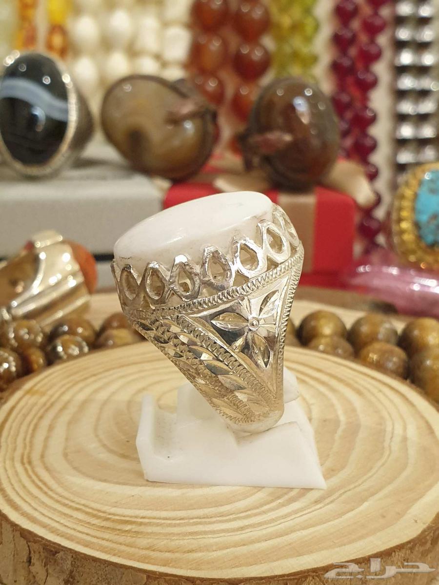 خاتم عقيق يماني ابيض64475487688322114