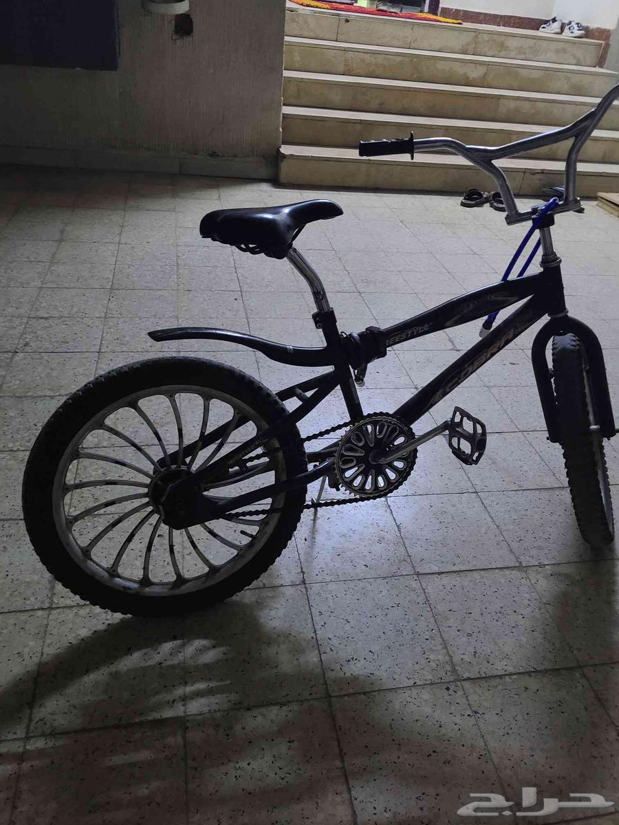 سيكل مقاس 20 أسود نظيف جدا64476699117059111