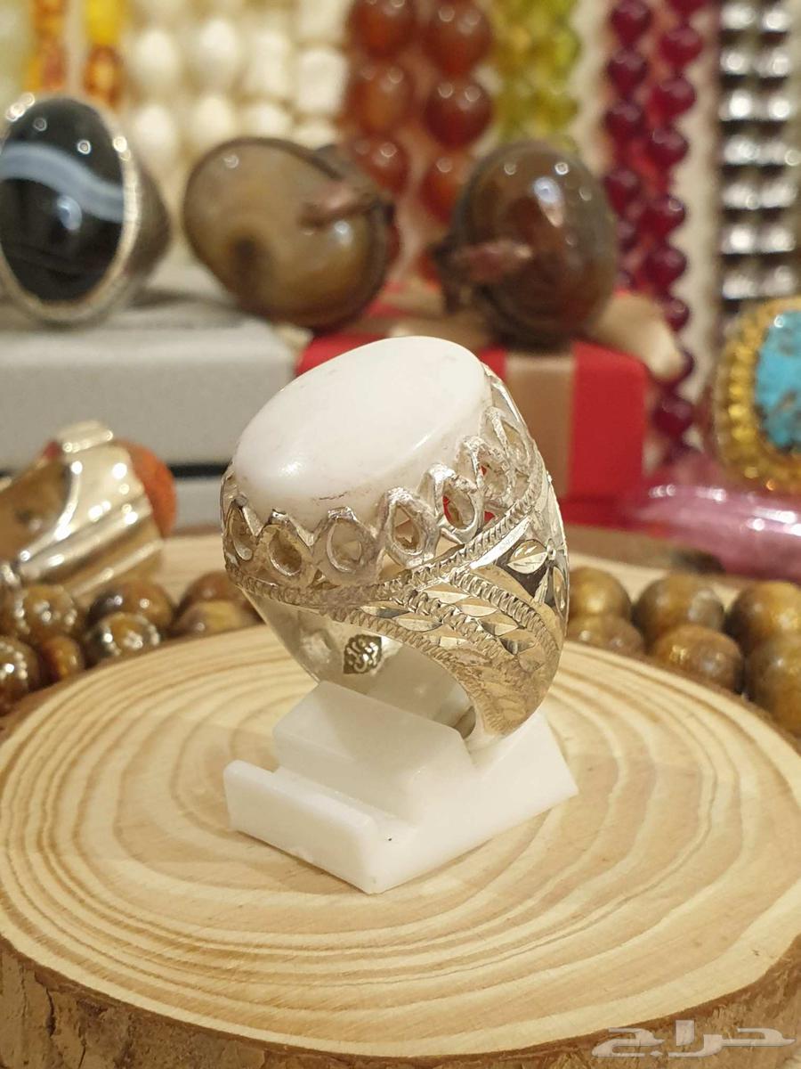 خاتم عقيق يماني ابيض64475487688322111