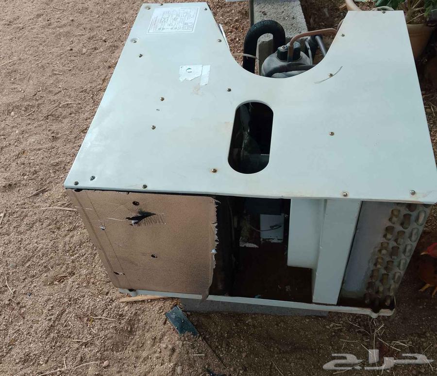 Hello, there are 2 brand new air conditioners, reason for sale is moving from an apartment64476503007617112