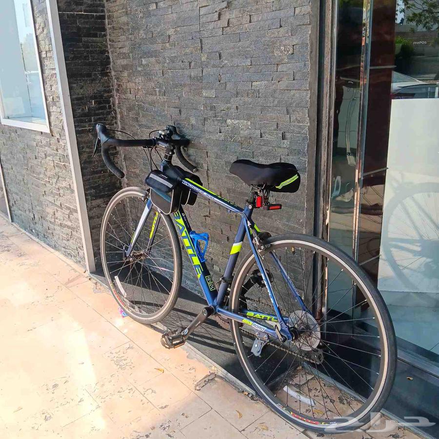 دراجة الطريق ويندريدر 300استخدام بسيط. الدراجة نظيف64476587511811111