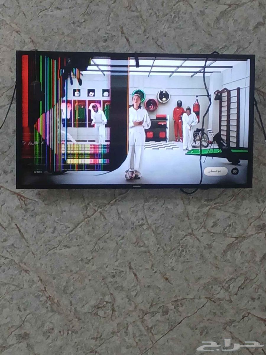 شاشة سامسونج 40 بوصة للبيع64474388811139110