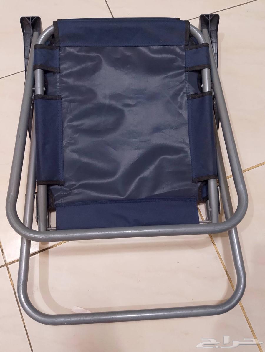 كرسي حديقة جميل يطبق64478004559489112