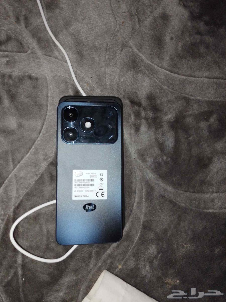 Itel A90 phone for sale, bought yesterday, new, color black64476531191939110