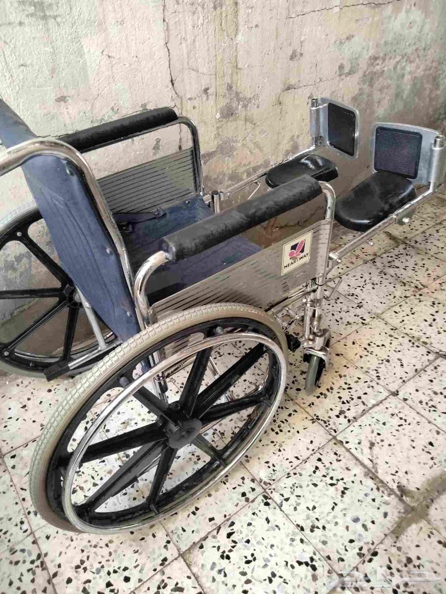 Automatic washing machine, regular washing machine, and wheelchair64473806044673111