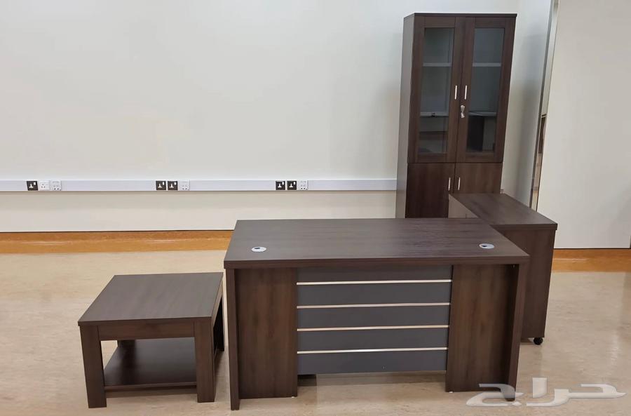 أثاث مكتبي ومدرسي ومنزلي جديد وتفضل64474299312897111
