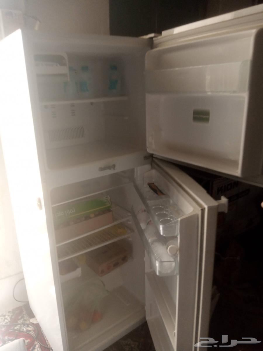 Semi-new used refrigerator, clean, contact only serious buyers64471760455425112