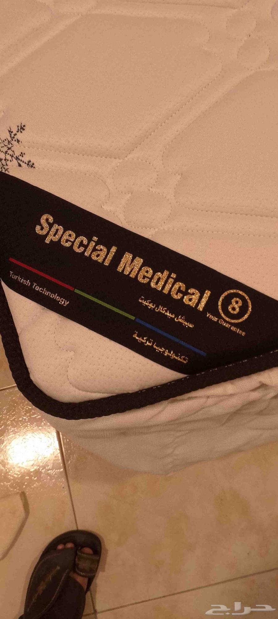 للبيع سرير مع المرتبه64477894273795111