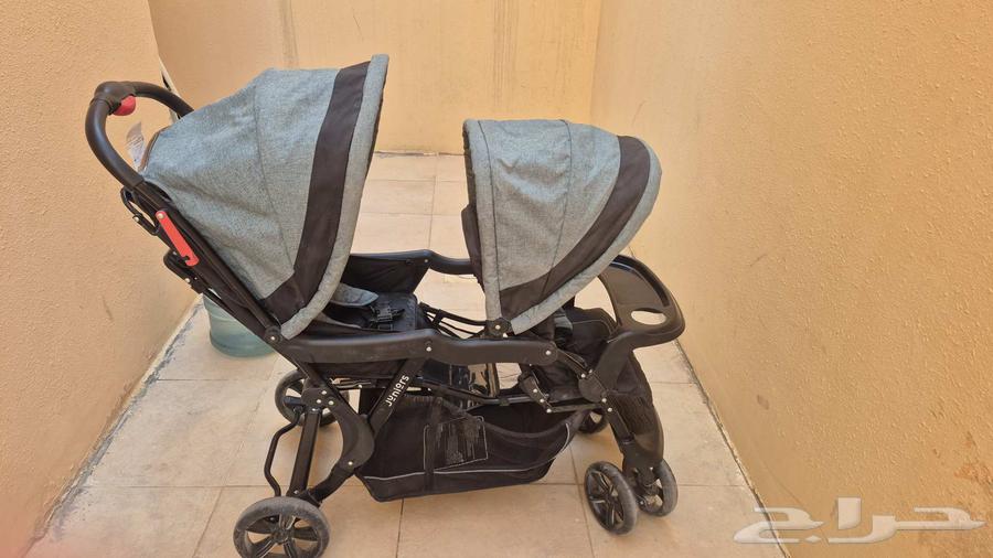 عربية اطفال صفين64475556785539110