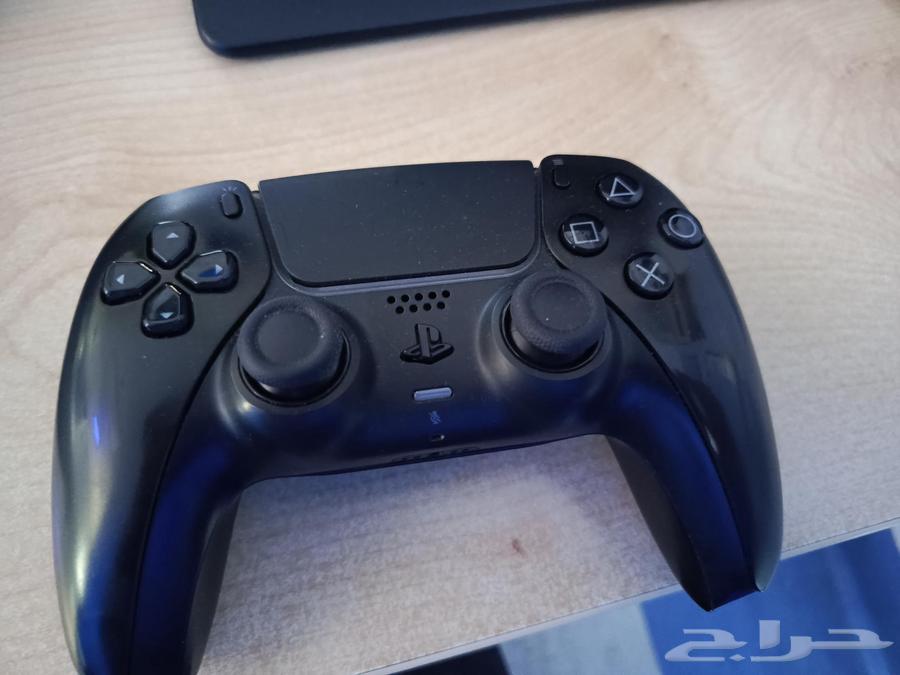 Original PlayStation 5 controller with no issues64473527047041110