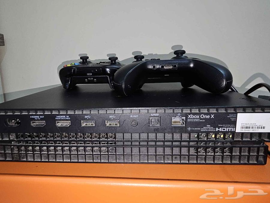 Xbox One X 1TB64477506845315114