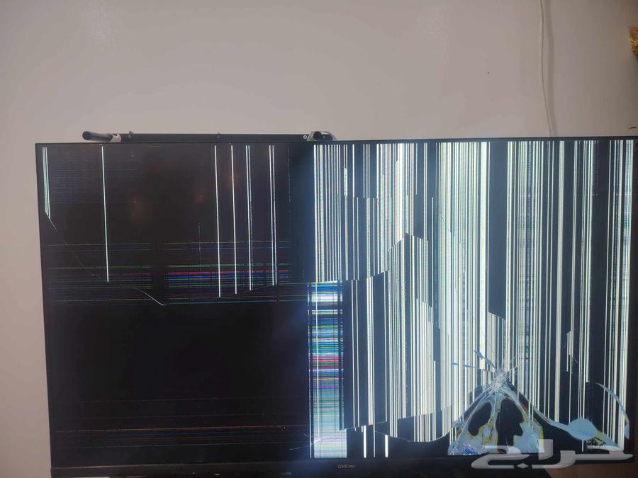 شاشه مكسوره للبيع64472803040130110