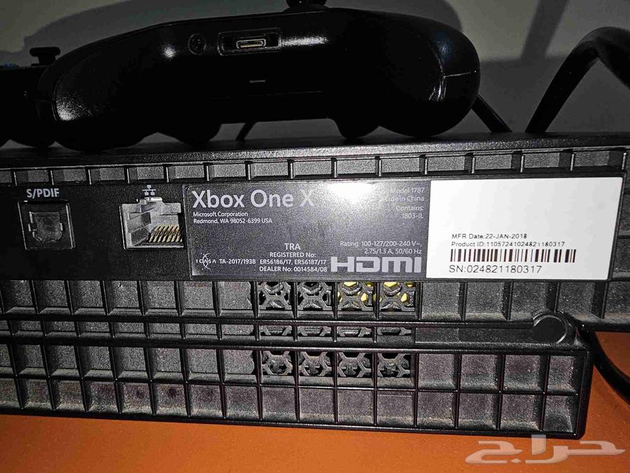 Xbox One X 1TB64477506845315113