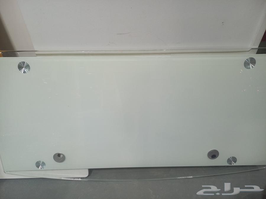 4 سراير طبيه بحاله ممتازه مع طاوله كبيره64476880076675114