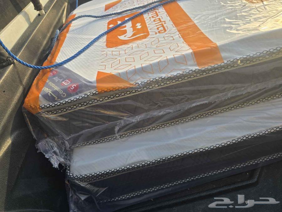 مراتب طبية وسست جميع انواع المقاسات شامل التوصيل.64473163810818111