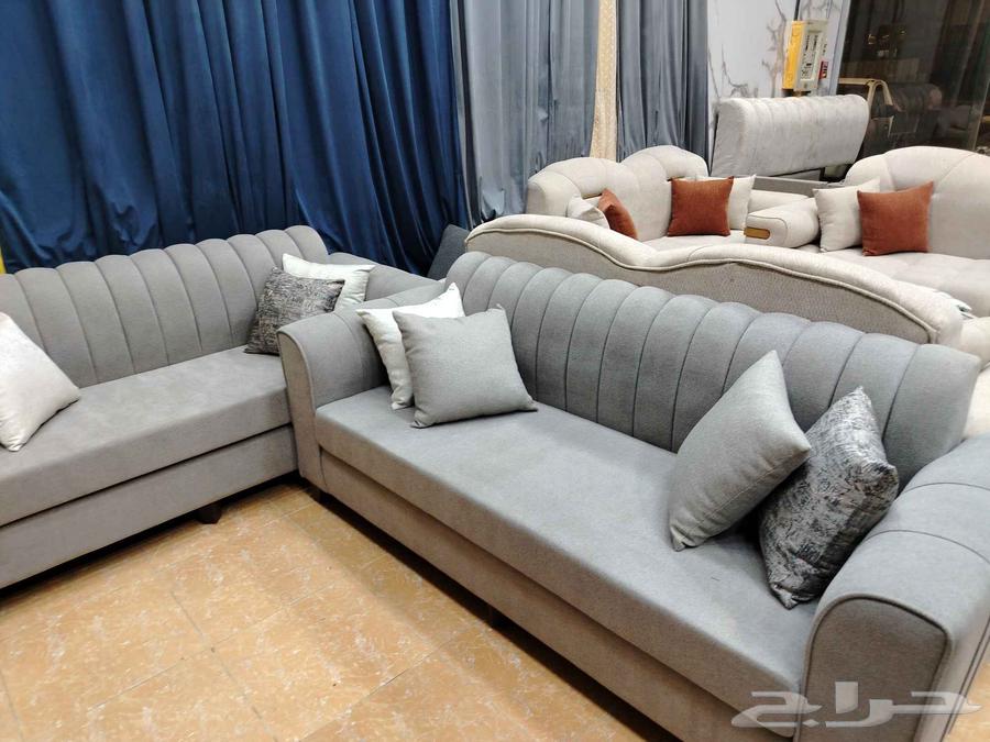 Ready-made sets on offer at a reduced price of only 120064478512323843110