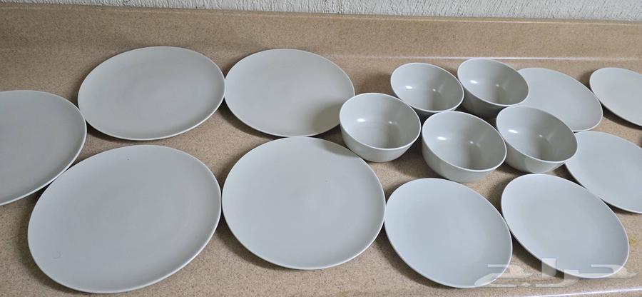IKEA plates used once, 15 pieces64476796487681110