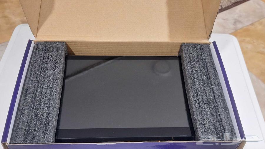 Android screen for sale, used for about a year, excellent condition and like new64477227195649111