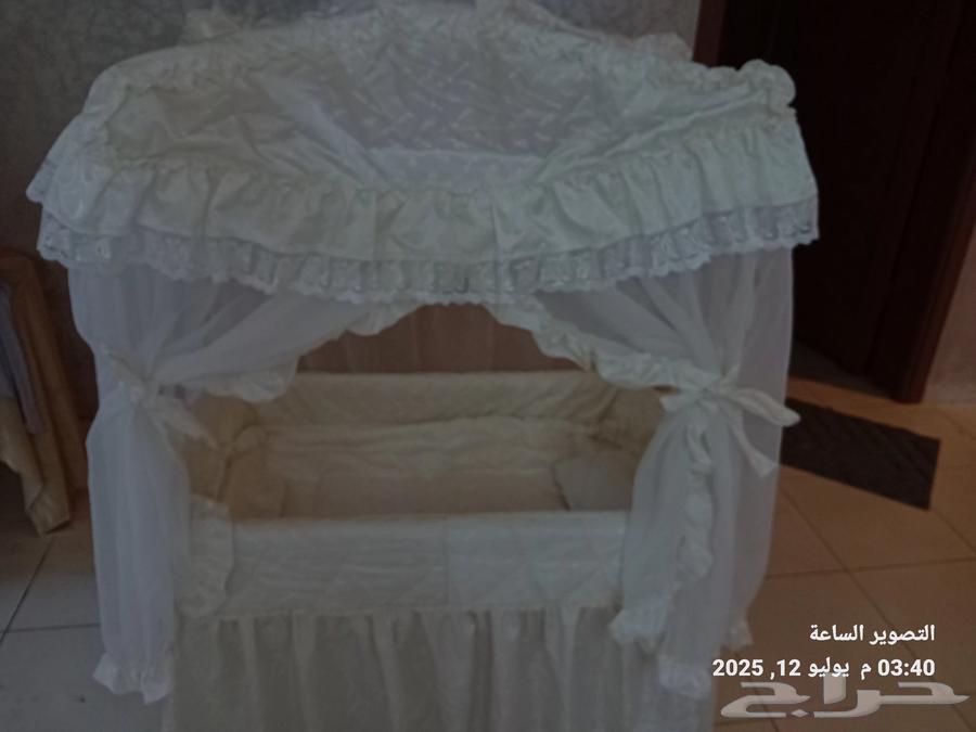 سرير للبيع64475875555715114