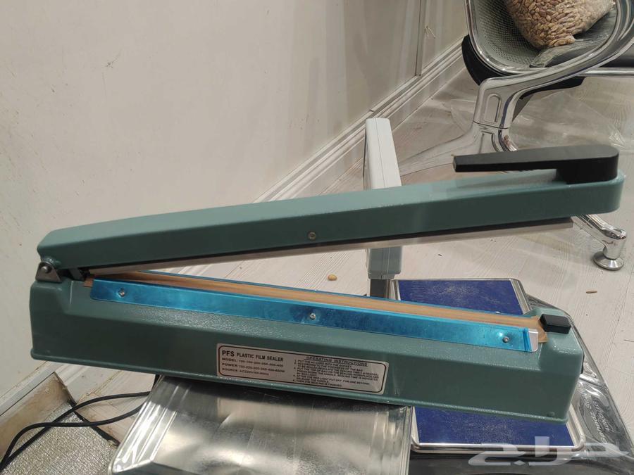 ماكينة لحام بلاستك40سم شبه جديد64473611234690110