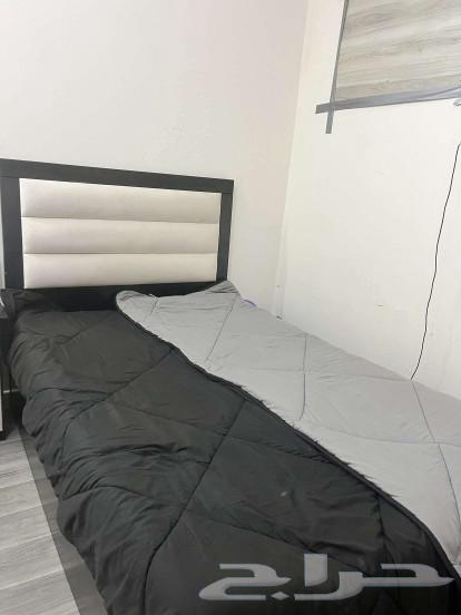 سرير نفر ونص مع كمدينه64471704928769110