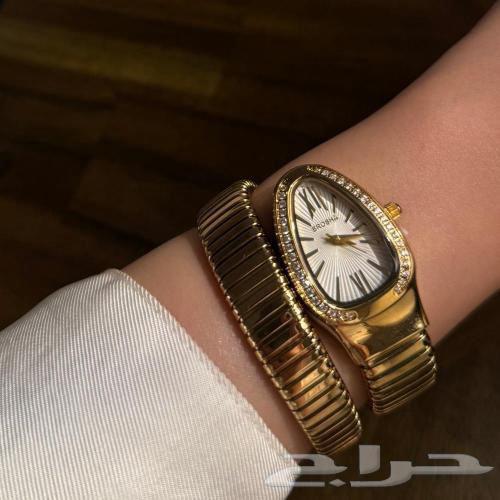 عرضات. جديد ساعات شكل بولغاري نسائي ضمان سنه مع المحقات64475446295811110